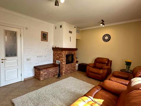 дом по адресу Лугова