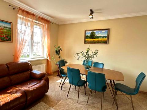 дом по адресу Лугова