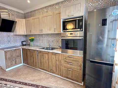 дом по адресу Лугова