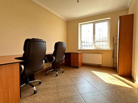 дом по адресу Лугова