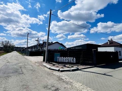 дом по адресу Лугова