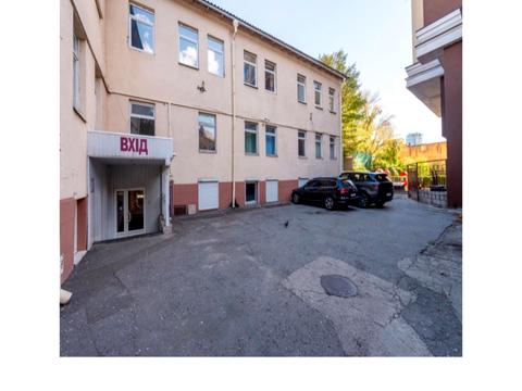 комерційна за адресою Гоголівська вул., 14/37