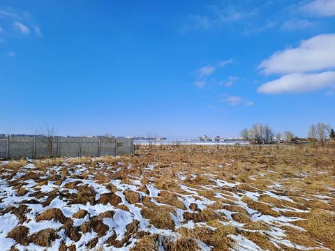 участок по адресу Івана Франка