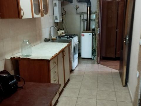 будинок за адресою Абрикосова вул., 3