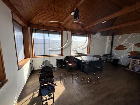 дом по адресу Зимня вулиця