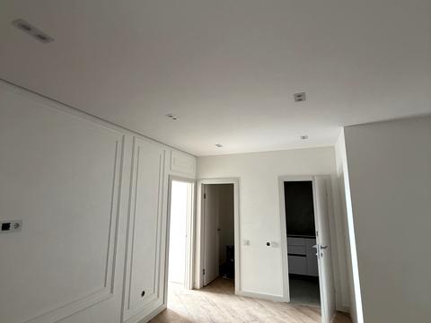 квартира за адресою Дніпровська набережна вул., 15-К