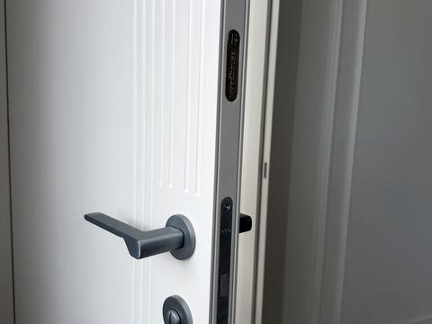 квартира за адресою Дніпровська набережна вул., 15-К