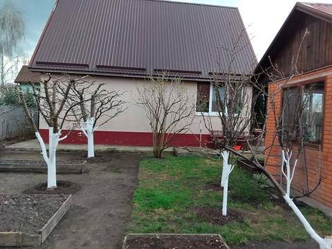 дом по адресу Вішнева