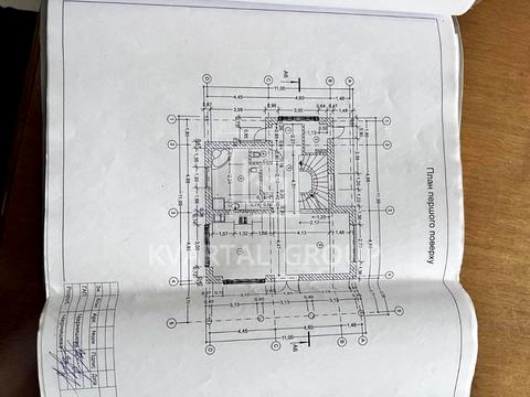 будинок за адресою Новаторів вул.