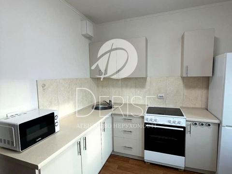 квартира за адресою Софії Русової вул., 7-Г