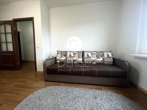 квартира за адресою Софії Русової вул., 7-Г