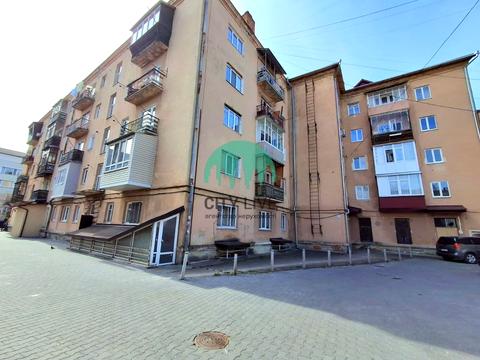 квартира за адресою Чорновола вул., 35