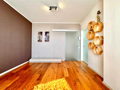 квартира по адресу Урловская ул., 40