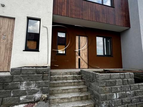 будинок за адресою Кленова вул.