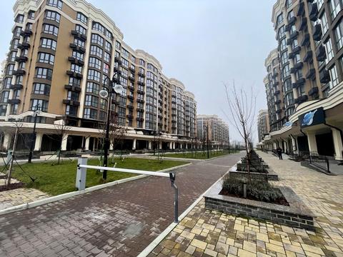 комерційна за адресою Мартинова просп., (вул. Радісна, 6)