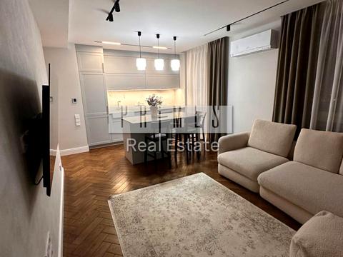 квартира за адресою Зарічна вул., 6