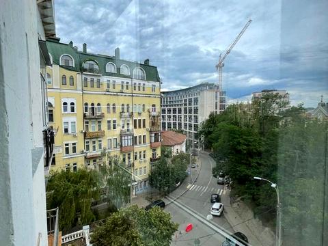 квартира по адресу Круглоуниверситетская ул., 13