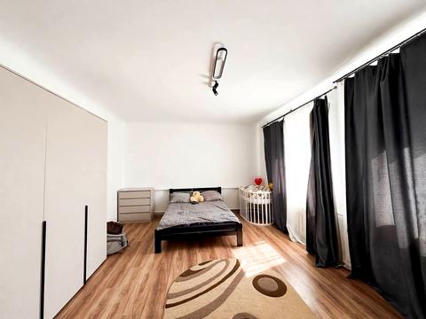 будинок за адресою Молодіжна