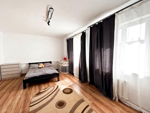 будинок за адресою Молодіжна