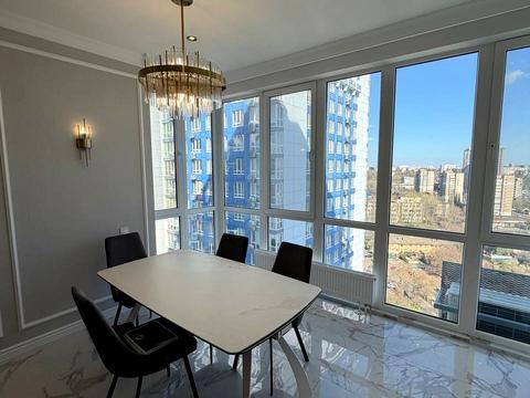 квартира за адресою Георгія Липського вул. (Толбухіна), 135-В