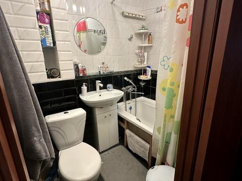 квартира по адресу Строителей ул., 18-А