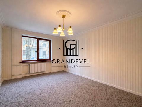 квартира по адресу Дениса Монастирського ул. (Василя Сурікова), 4