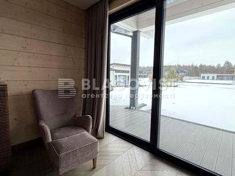 будинок за адресою Жовтнева вул.