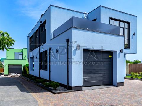 будинок за адресою Київська вул., 82