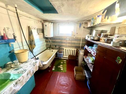 будинок за адресою першотравнева, 6