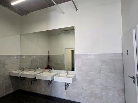 коммерческая по адресу Глибочицька, 32