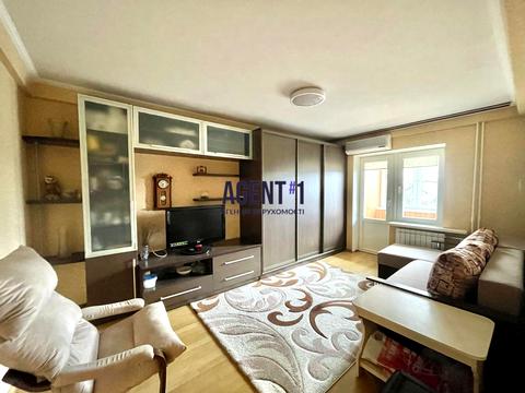 квартира за адресою Миколи Ушакова вул., 8