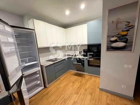 квартира за адресою Генерала Грекова вул., 4