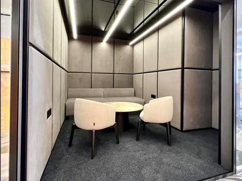 коммерческая по адресу Кловский спуск, 7a