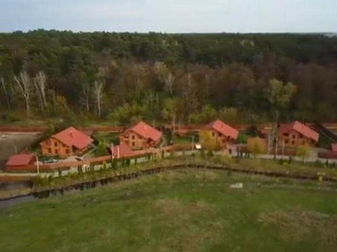 будинок за адресою лісова ву.