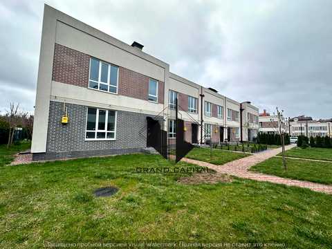 будинок за адресою Центральна вул., 51-В