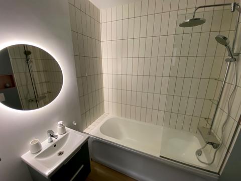 квартира по адресу Юнатская ул., (Будинок Smart 11)