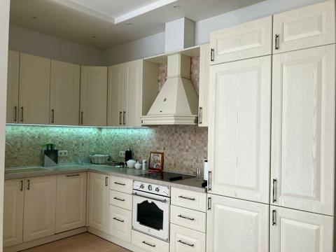 квартира за адресою Дегтярна вул., 19