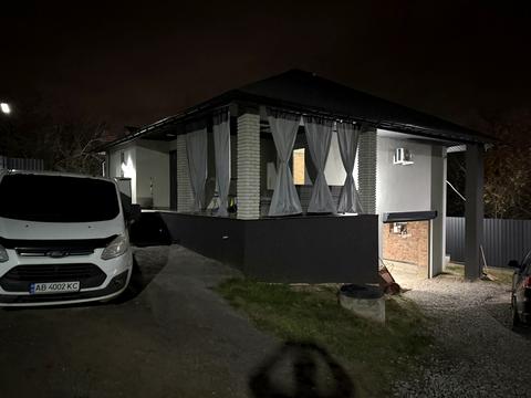 будинок за адресою Дачна