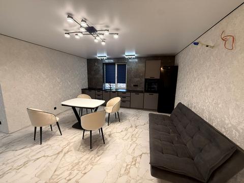 будинок за адресою Дачна