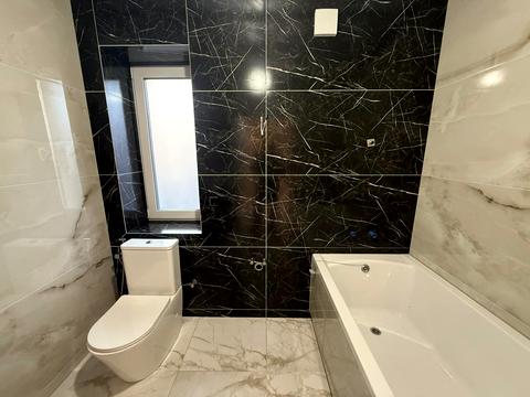 будинок за адресою Дачна