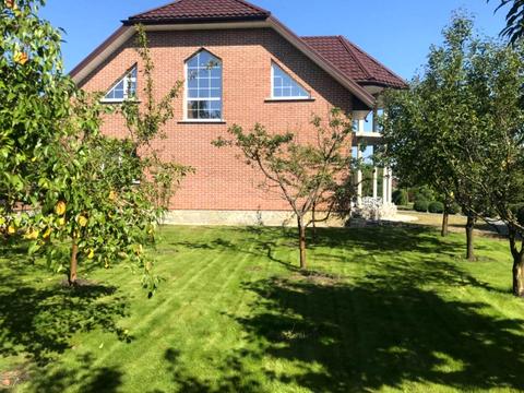 будинок за адресою молодіжна