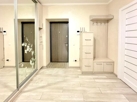 квартира за адресою Володимира Івасюка вул., 86