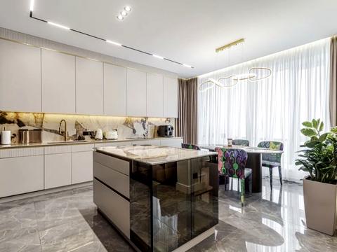 квартира за адресою Дніпровська набережна вул., 14-Б