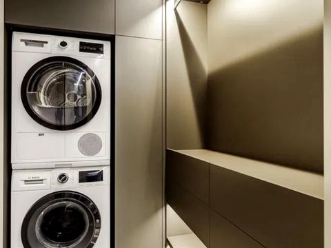 квартира за адресою Дніпровська набережна вул., 14-Б