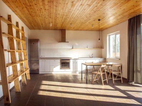 будинок за адресою яблунева