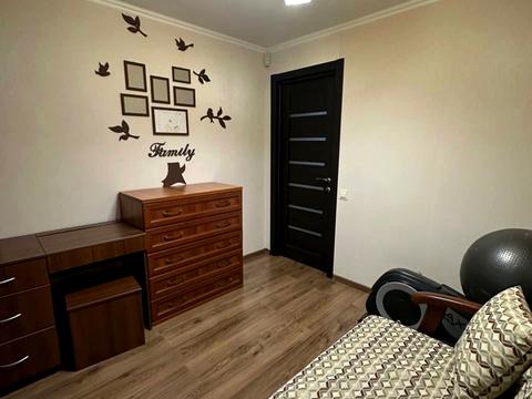 квартира за адресою Дніпро, Менахем-Мендл Шнеєрсона вул. (Мініна), 11