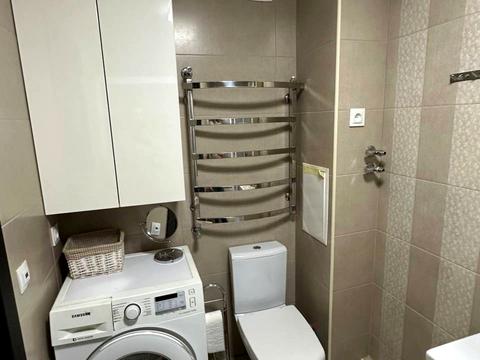 квартира за адресою Дніпро, Менахем-Мендл Шнеєрсона вул. (Мініна), 11