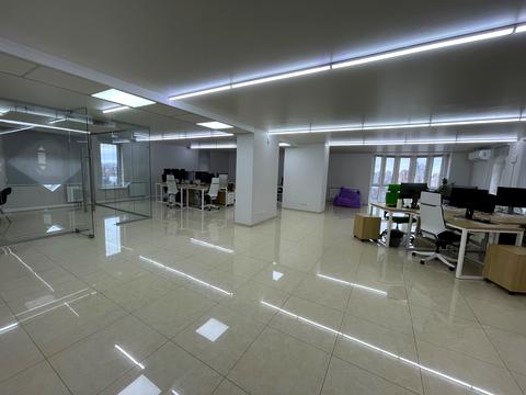 комерційна за адресою Коперника вул., 11