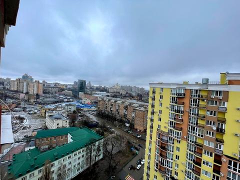 коммерческая по адресу Коперника ул., 11
