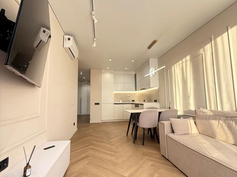 квартира за адресою Івана Виговського вул. (Маршала Гречка), 42